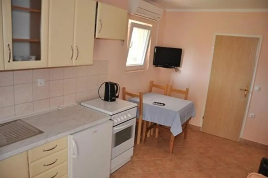 Apartment Apartmani Eva Lopar Croatia